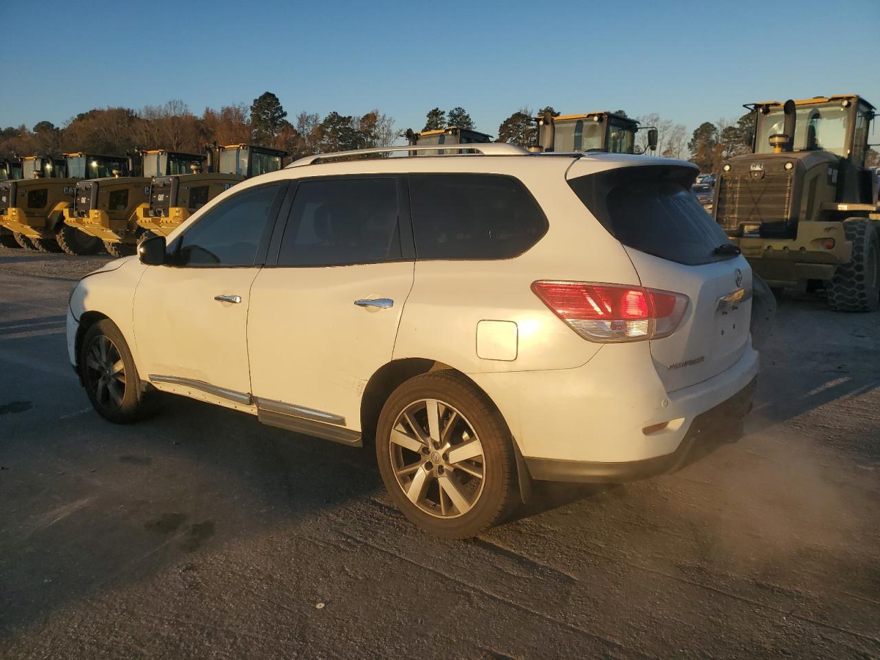 NISSAN PATHFINDER S