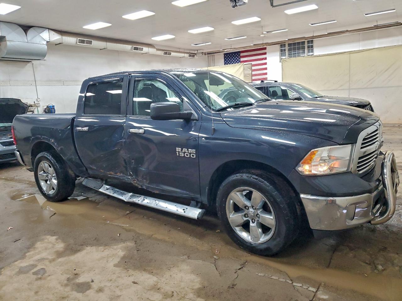 RAM 1500 SLT