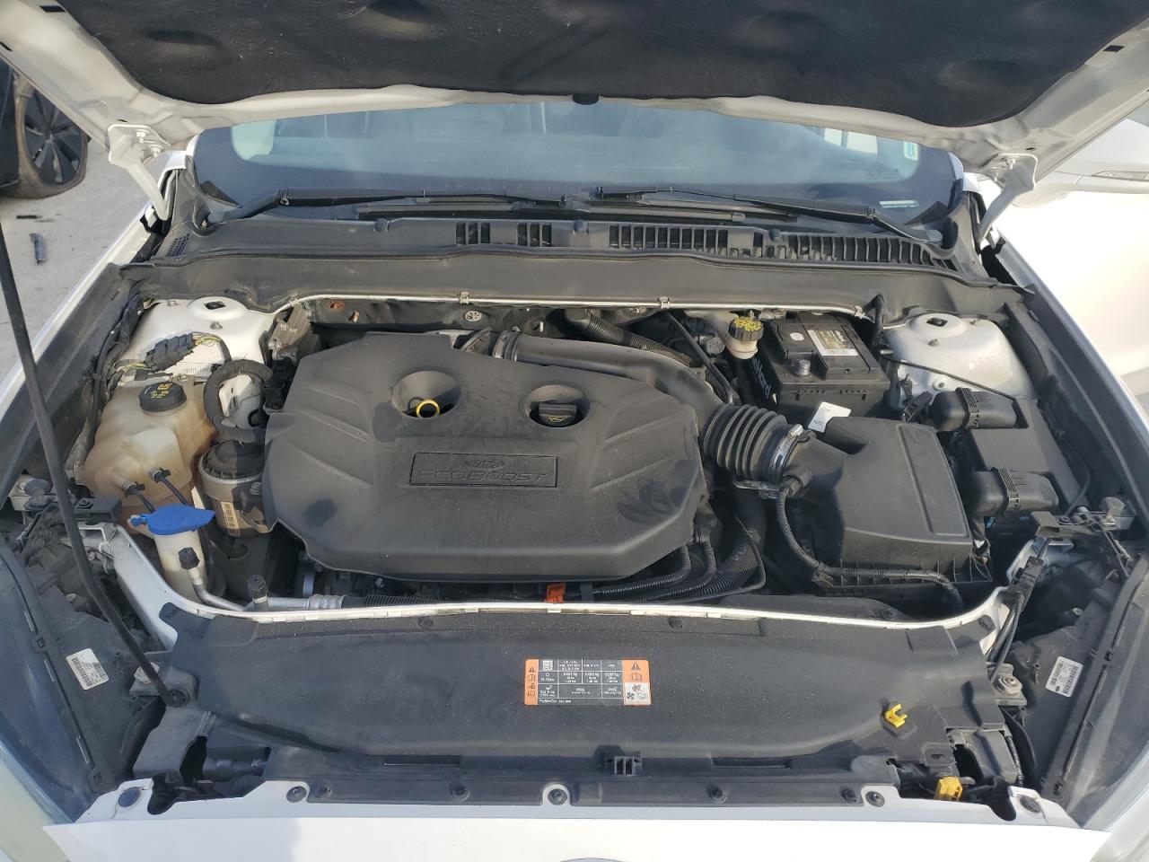 Lot #3301866967 2016 FORD FUSION SE