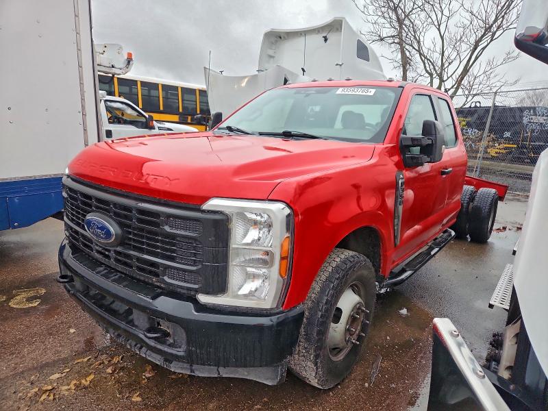 Global Auto Auctions: 2023 FORD F350 SUPER