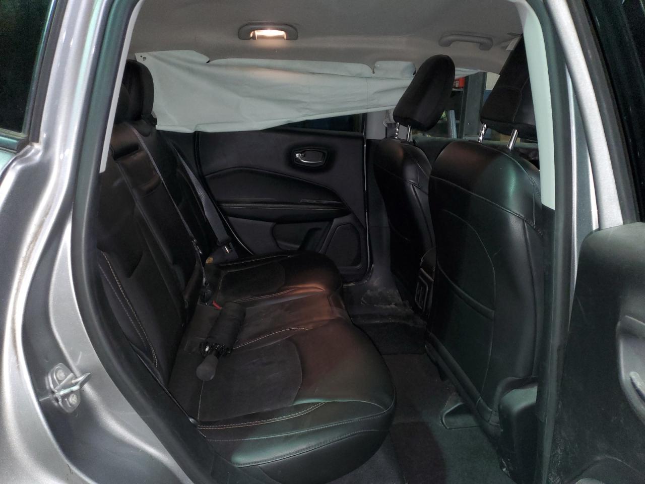 JEEP COMPASS LATITUDE