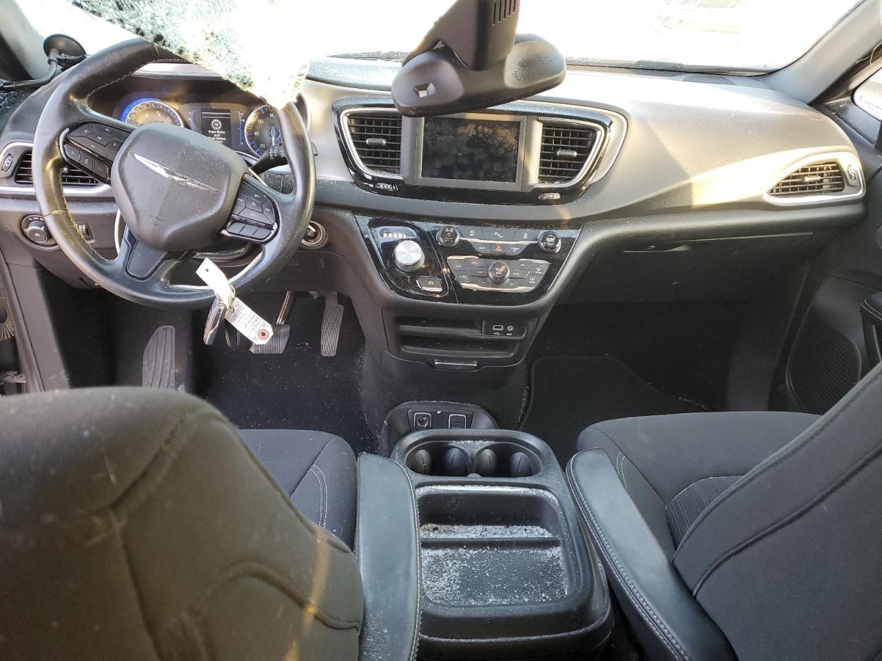 CHRYSLER PACIFICA TOURING PLUS