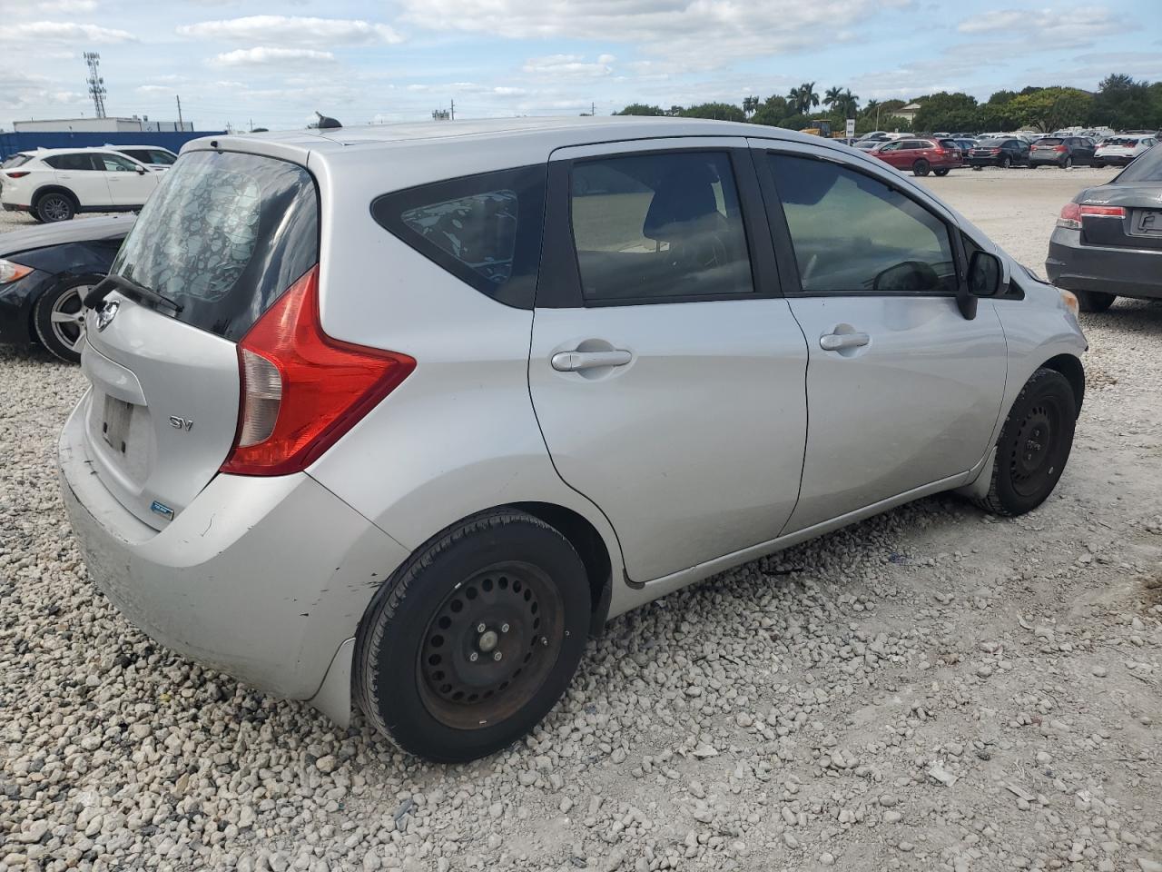 NISSAN VERSA NOTE S