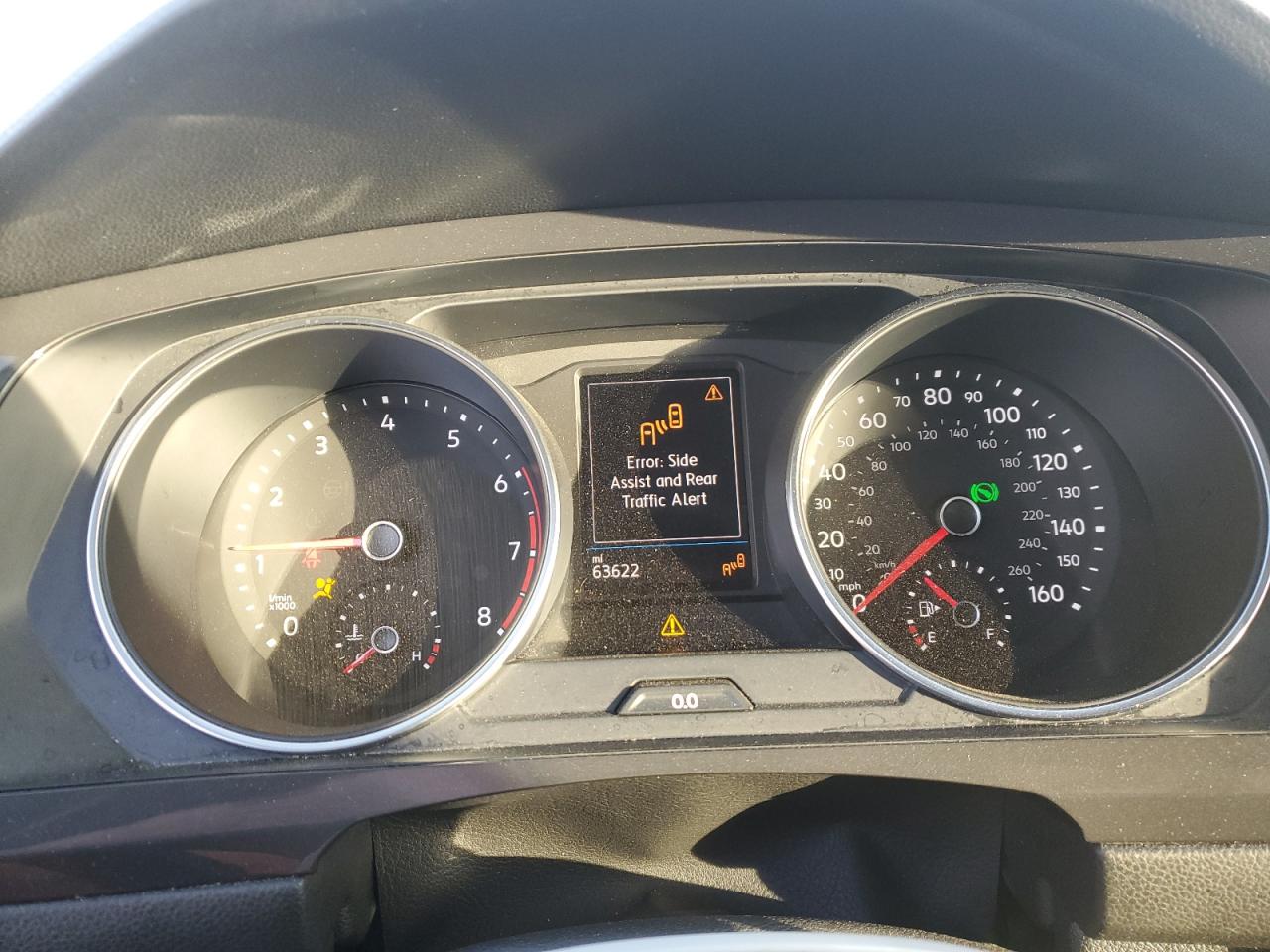 VOLKSWAGEN TIGUAN SE