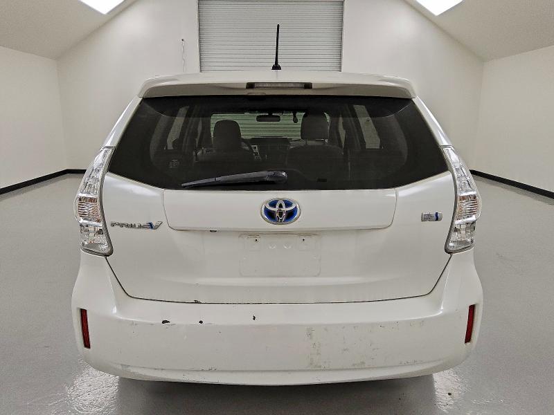 2014 TOYOTA PRIUS V #3303844525