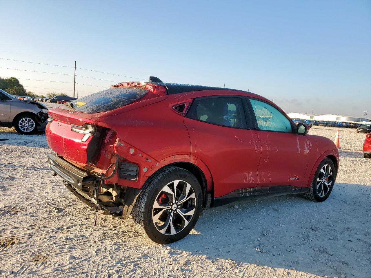 FORD MUSTANG PREMIUM