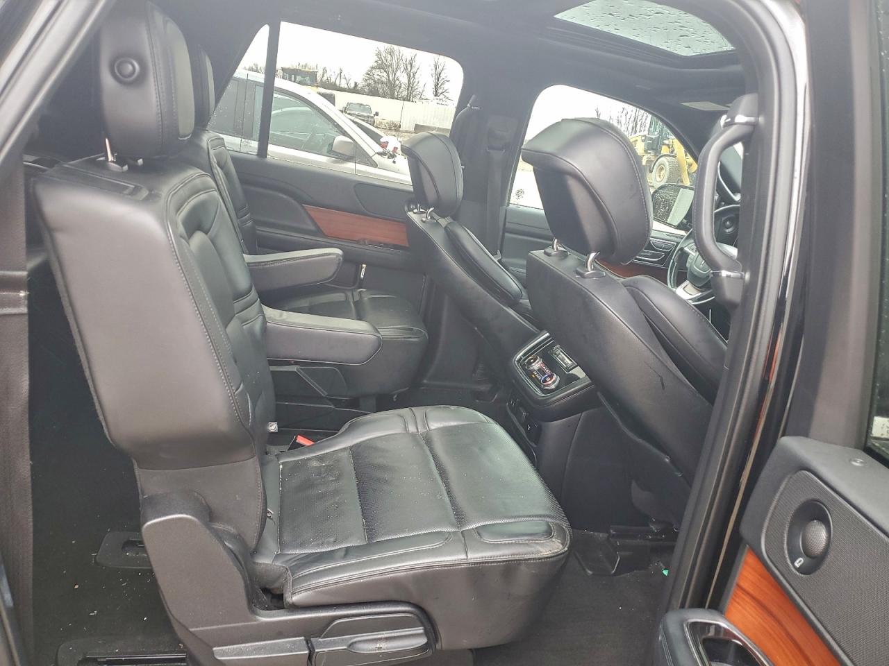 LINCOLN NAVIGATOR L SELECT