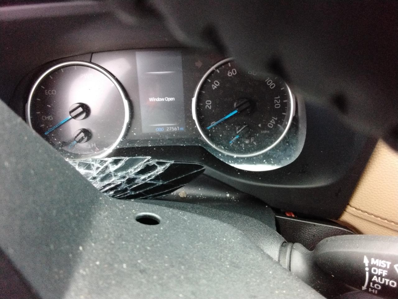 TOYOTA RAV4 XLE PREMIUM