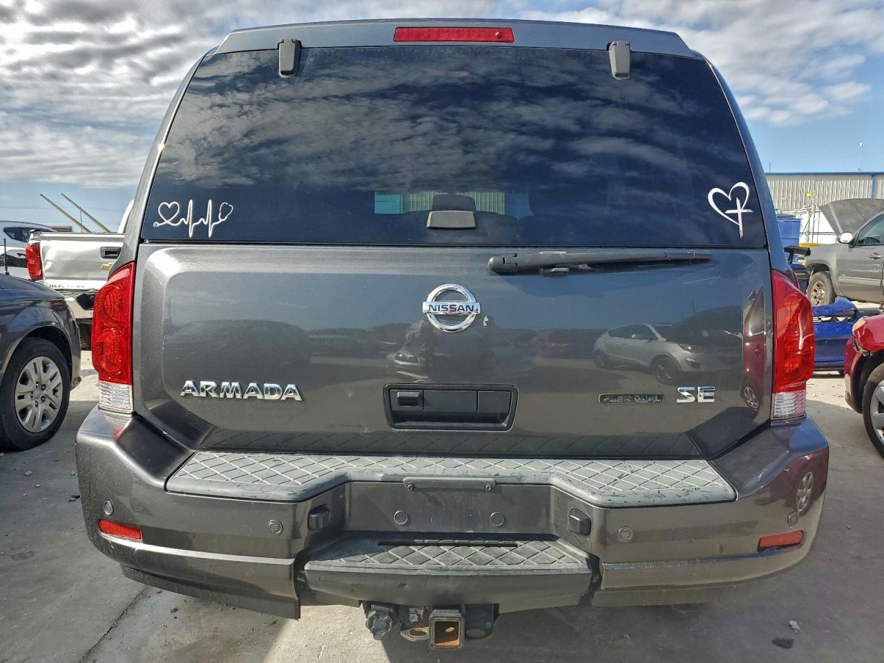 NISSAN ARMADA SE