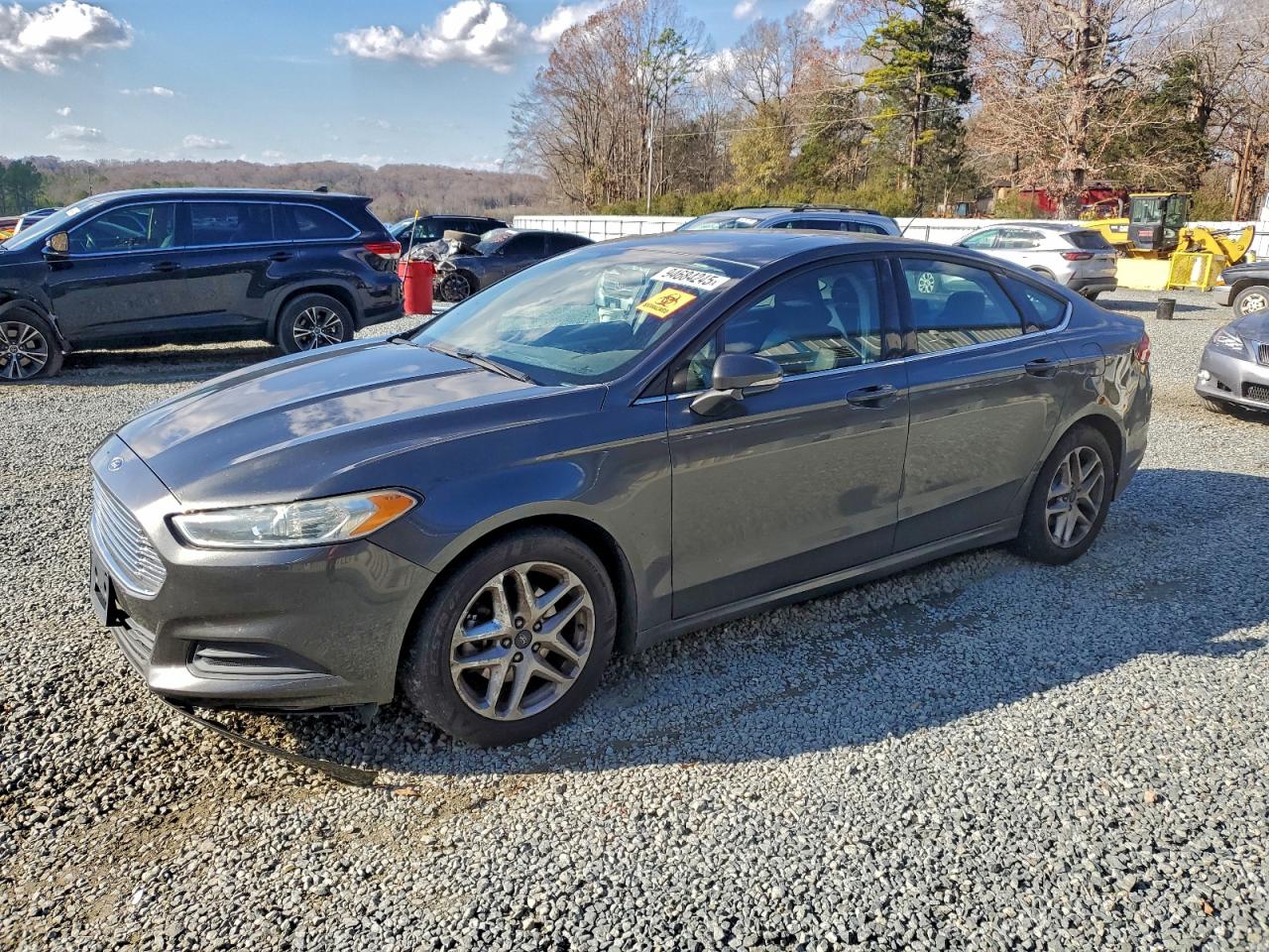 FORD FUSION SE