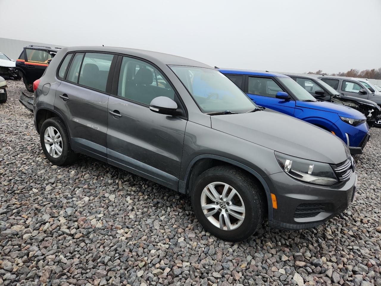 VOLKSWAGEN TIGUAN S