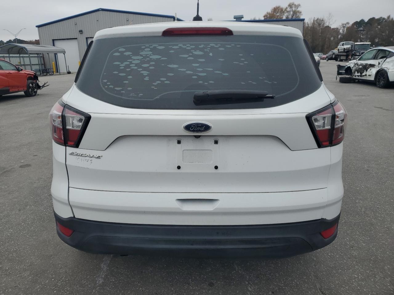 FORD ESCAPE S