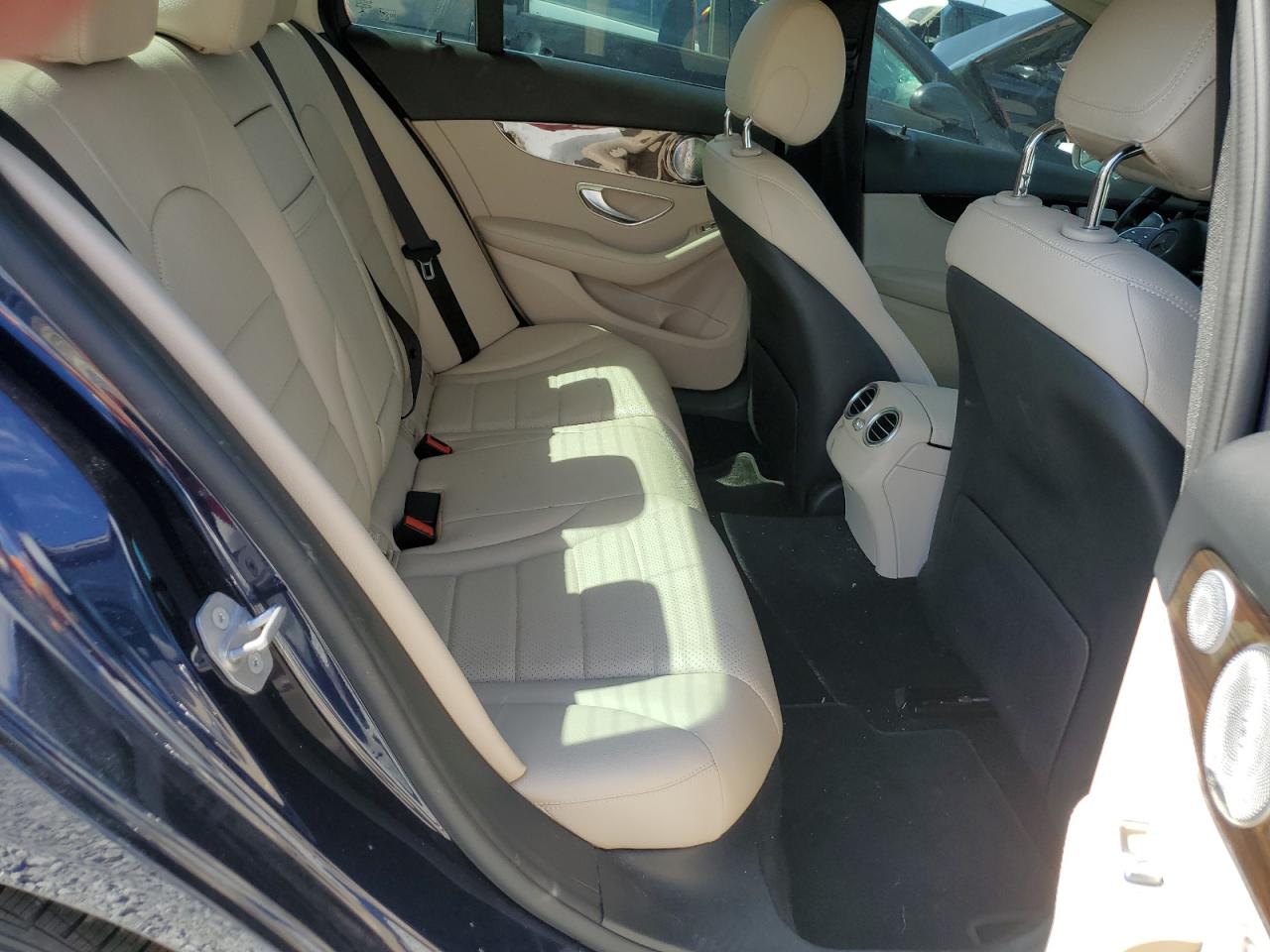 MERCEDES-BENZ C-CLASS 300