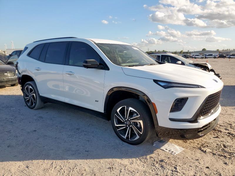 2025 BUICK ENCLAVE SP 5GAERBRS4SJ163633