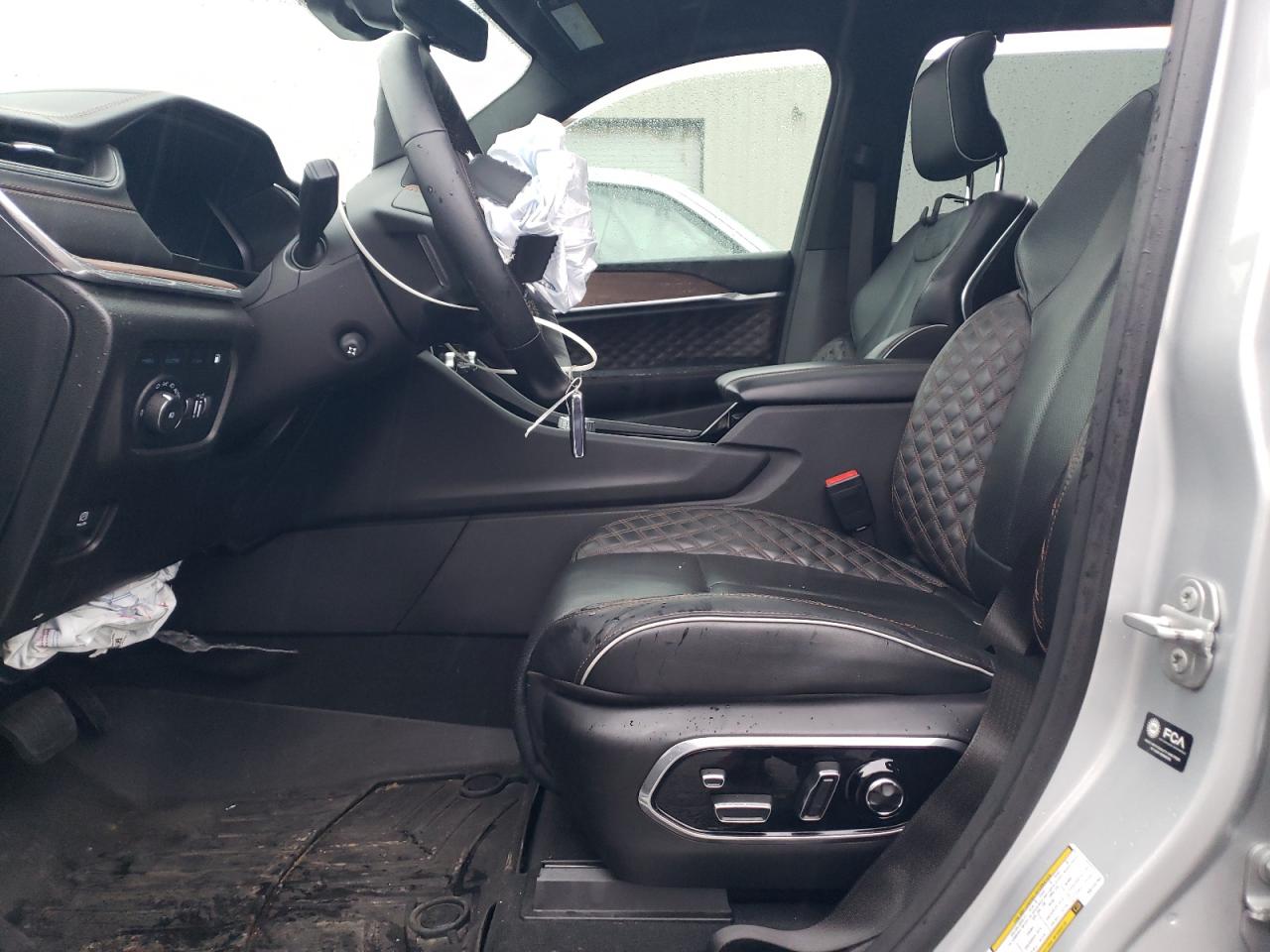 JEEP GRAND CHEROKEE SUMMIT 4XE