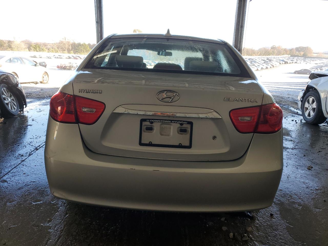 HYUNDAI ELANTRA BLUE