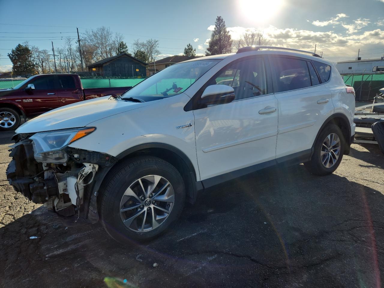 TOYOTA RAV4 LE