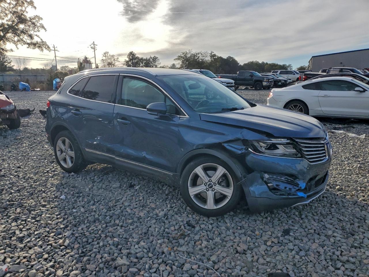 LINCOLN MKC PREMIERE