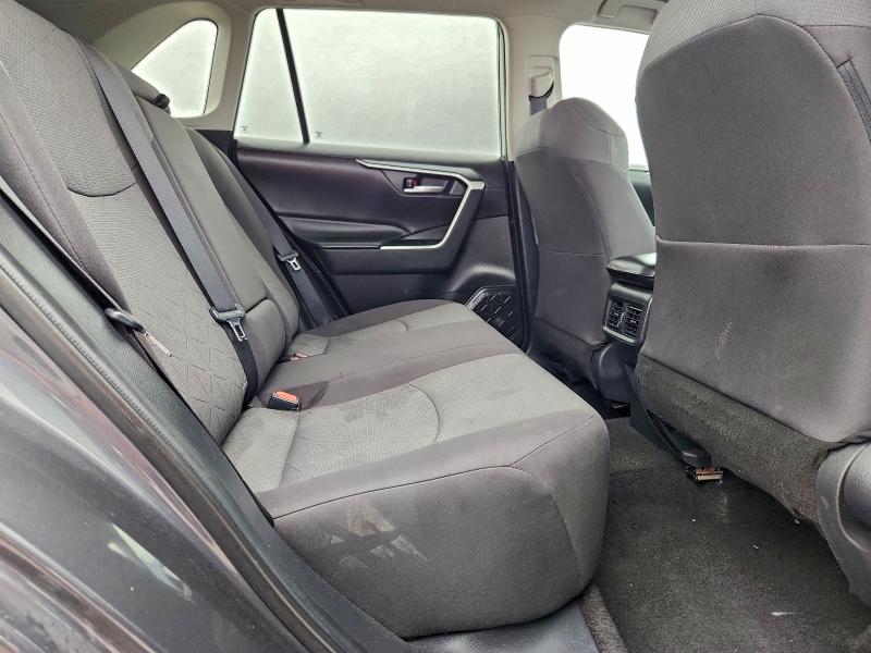 2021 TOYOTA RAV4 XLE #3303869702