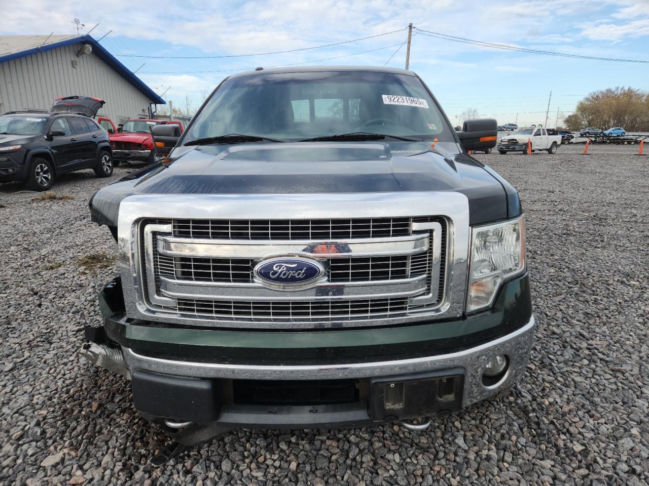 FORD F-150 SUPERCREW