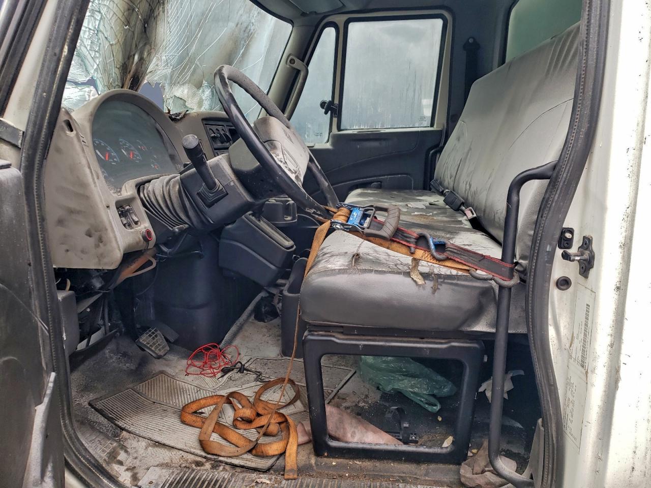 Lot #3297956811 2014 INTERNATIONAL TERRASTAR