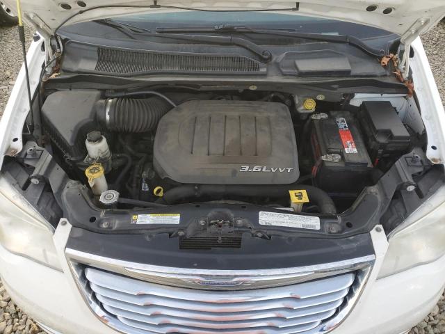 2012 CHRYSLER TOWN & COU #3309332102