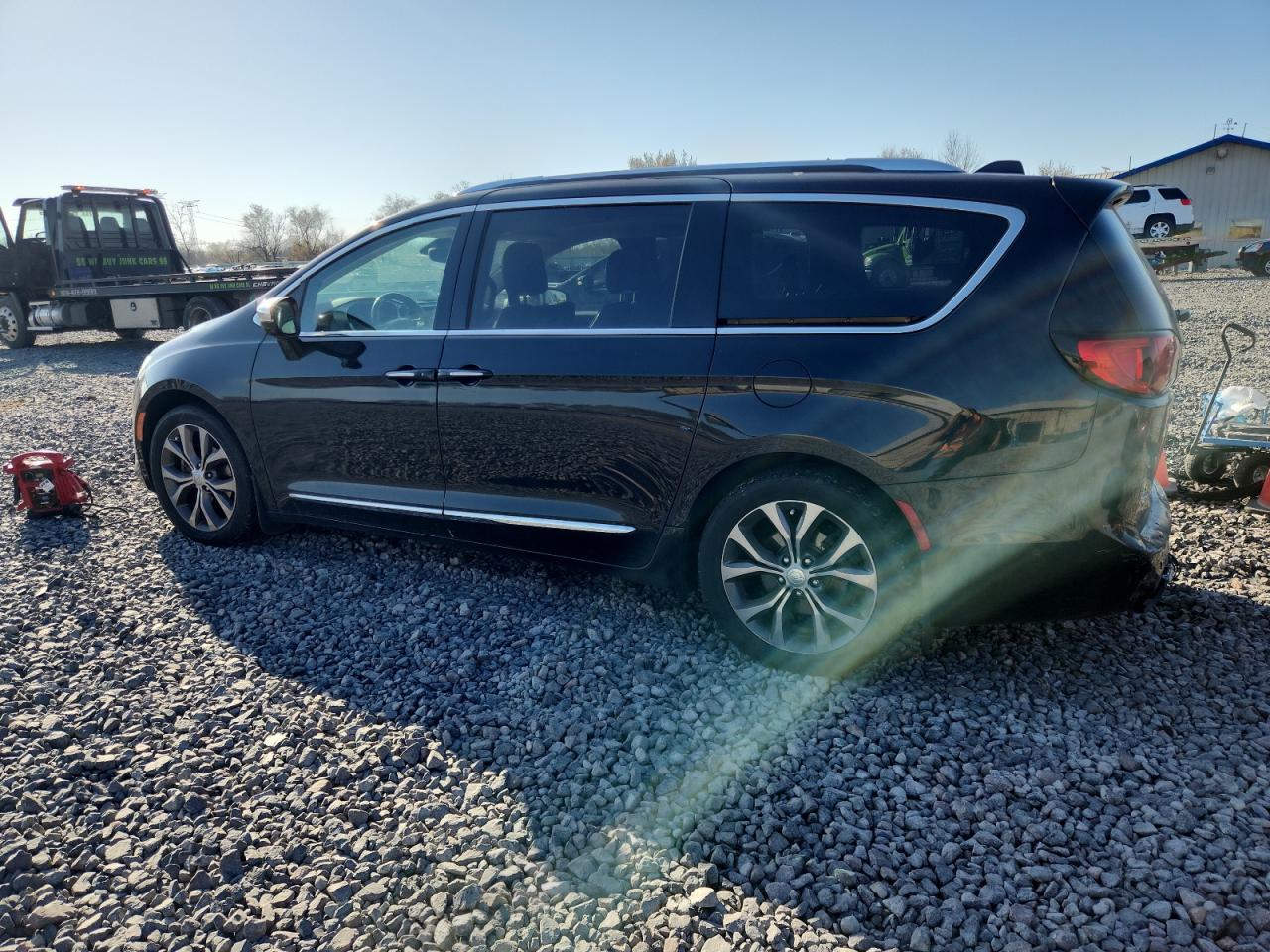 CHRYSLER PACIFICA LIMITED