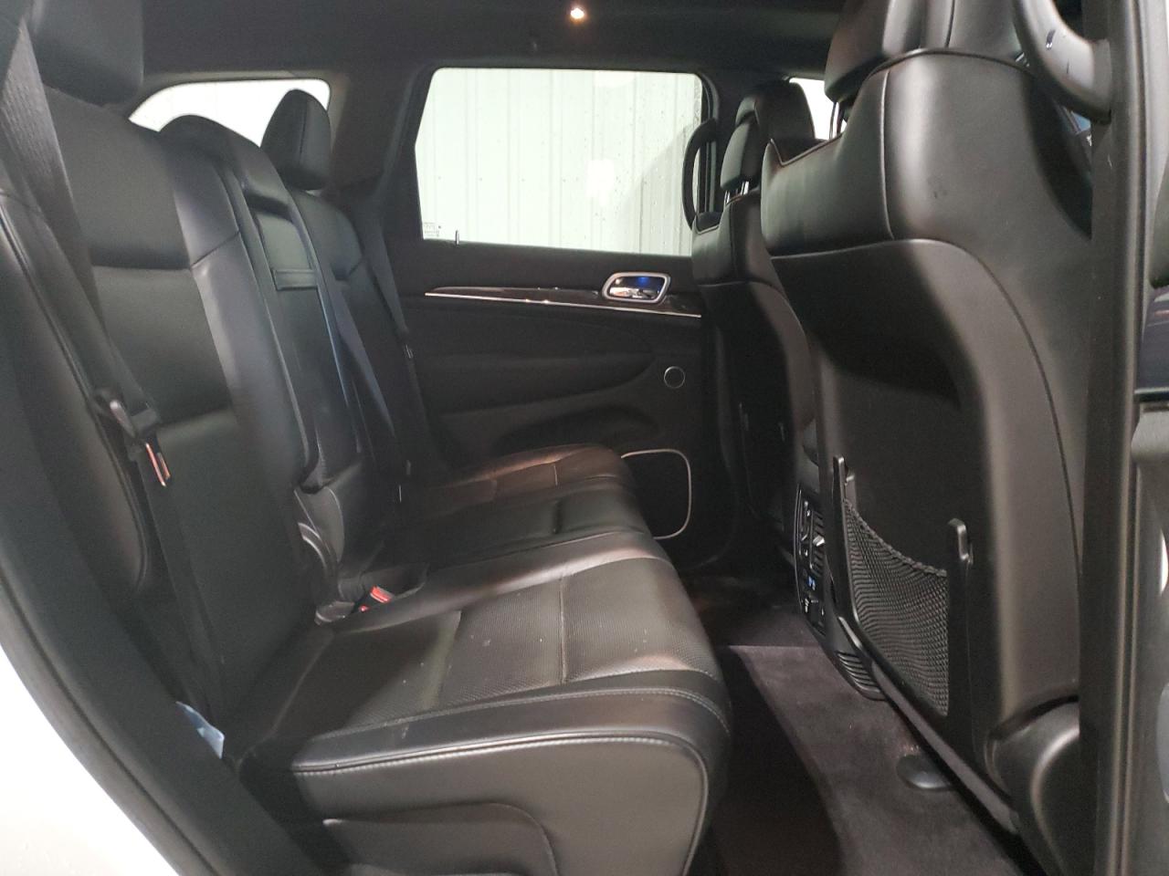 JEEP GRAND CHEROKEE OVERLAND