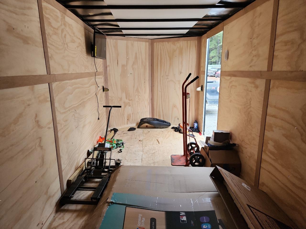 Lot #3293335428 2025 INTERSTATE UNKNOWN