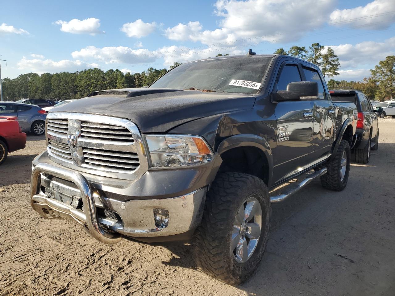 RAM 1500 SLT