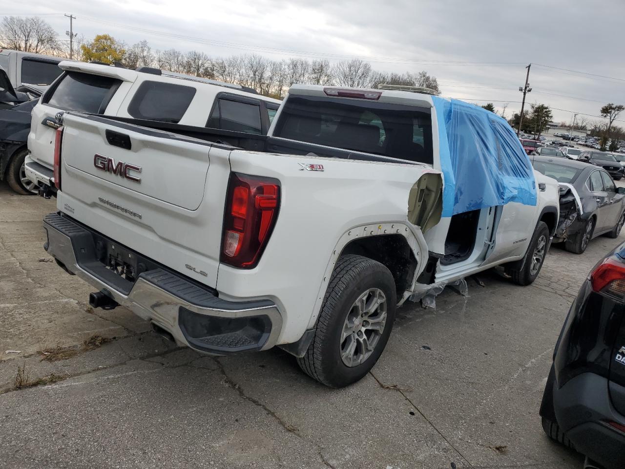 GMC SIERRA K1500 SLE