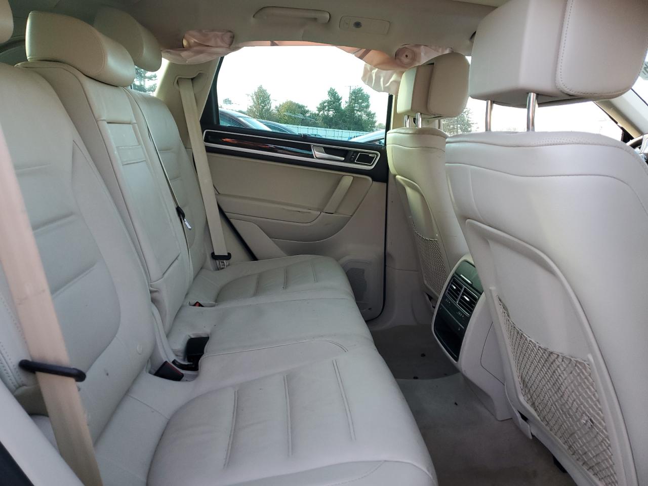 VOLKSWAGEN TOUAREG EXECUTIVE