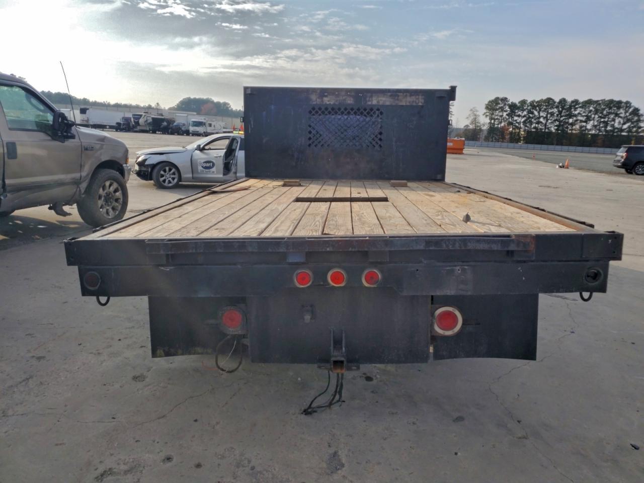 Lot #3319981172 1999 FORD F350