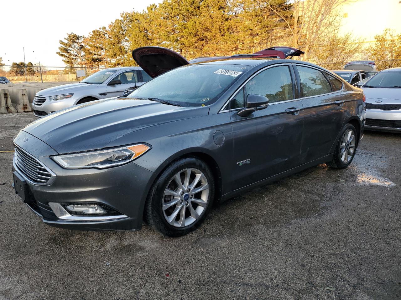 FORD FUSION TITANIUM PHEV