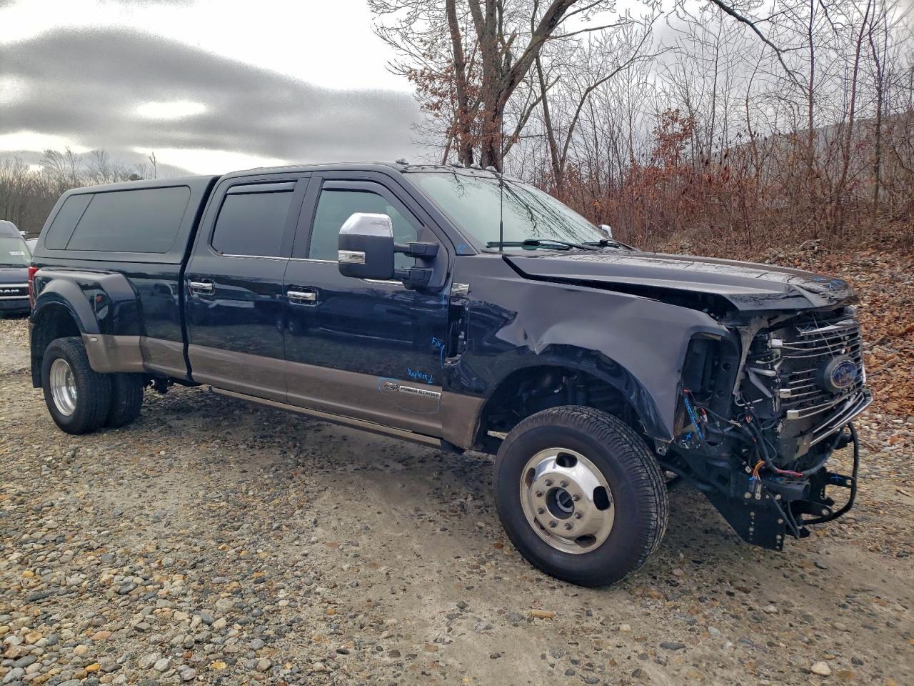 FORD F-350 SUPER DUTY