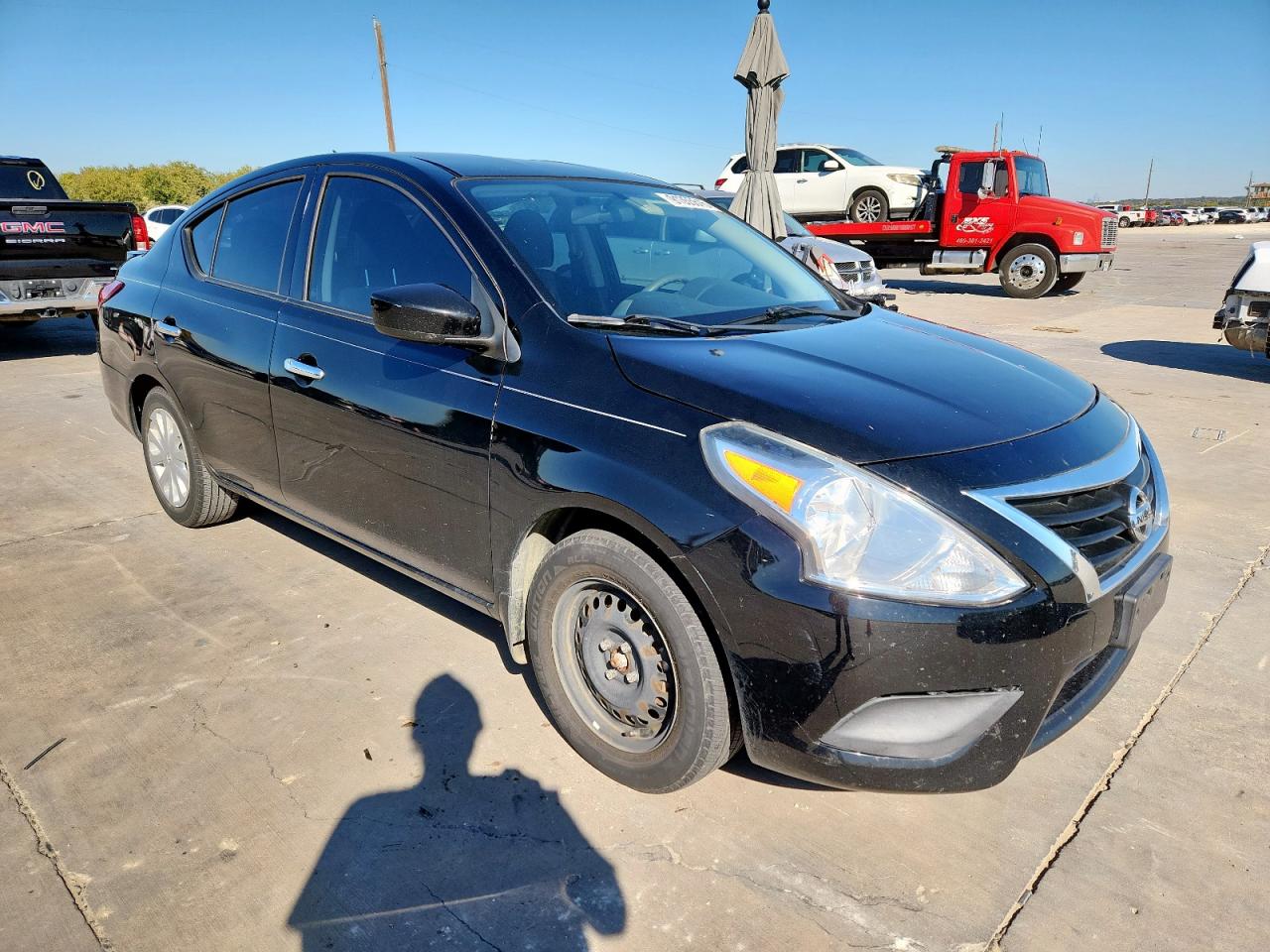 NISSAN VERSA S
