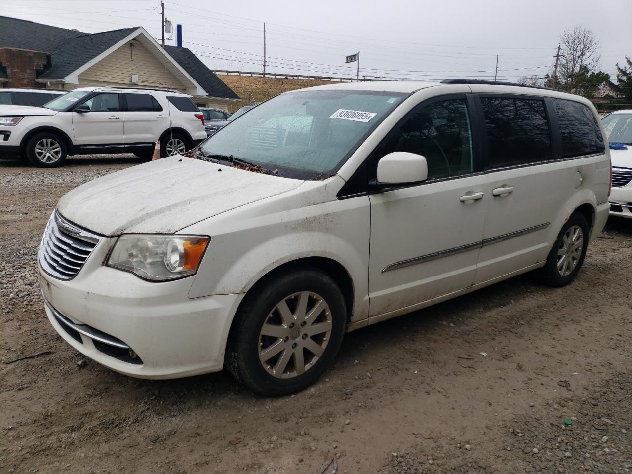 Lot #3297116492 2013 CHRYSLER TOWN & COU