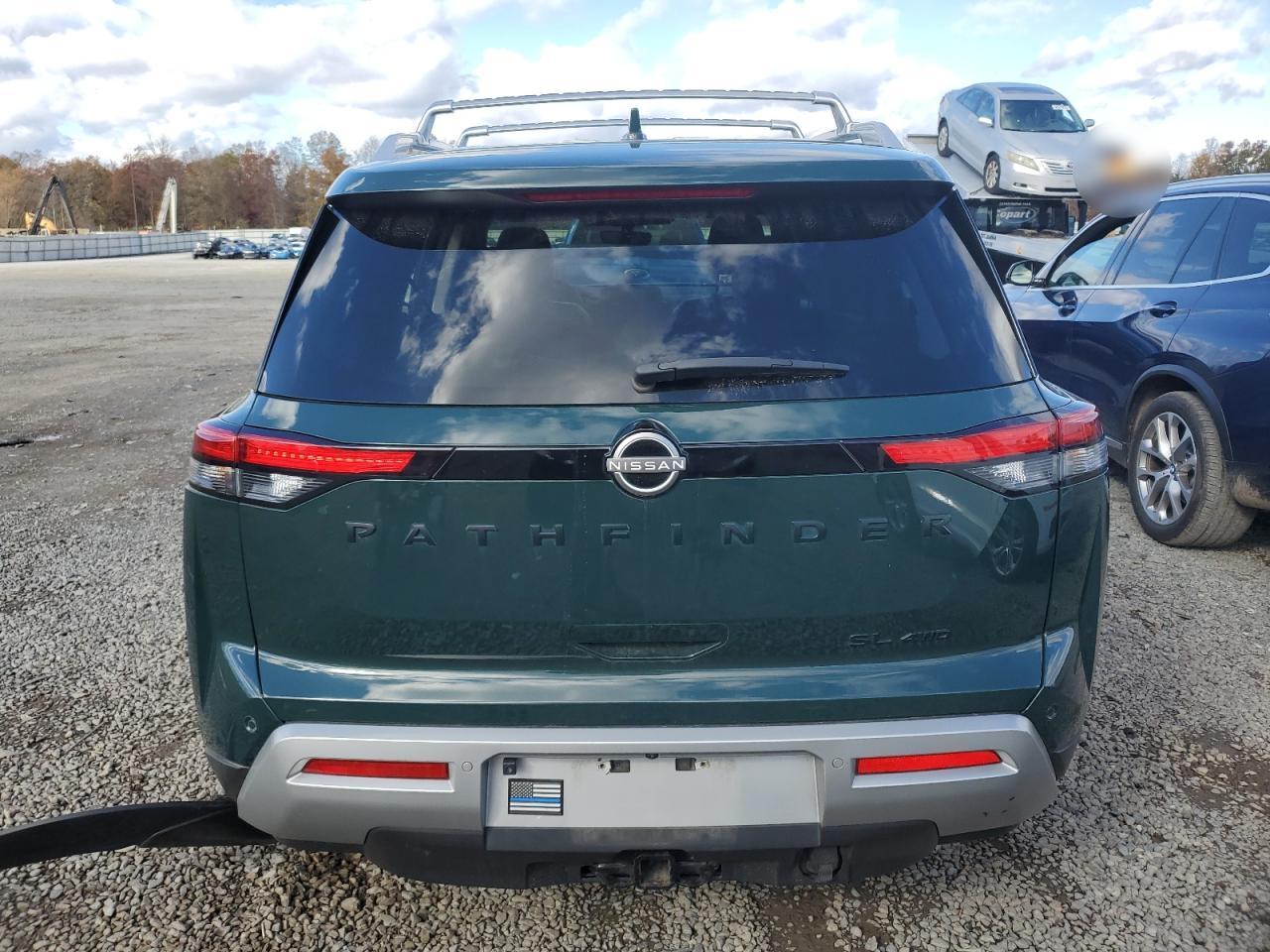 NISSAN PATHFINDER SL