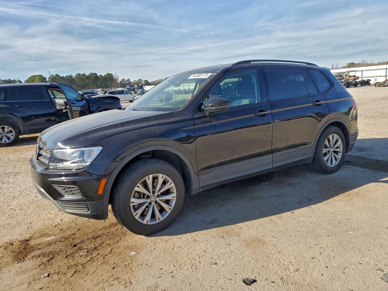 VOLKSWAGEN TIGUAN S