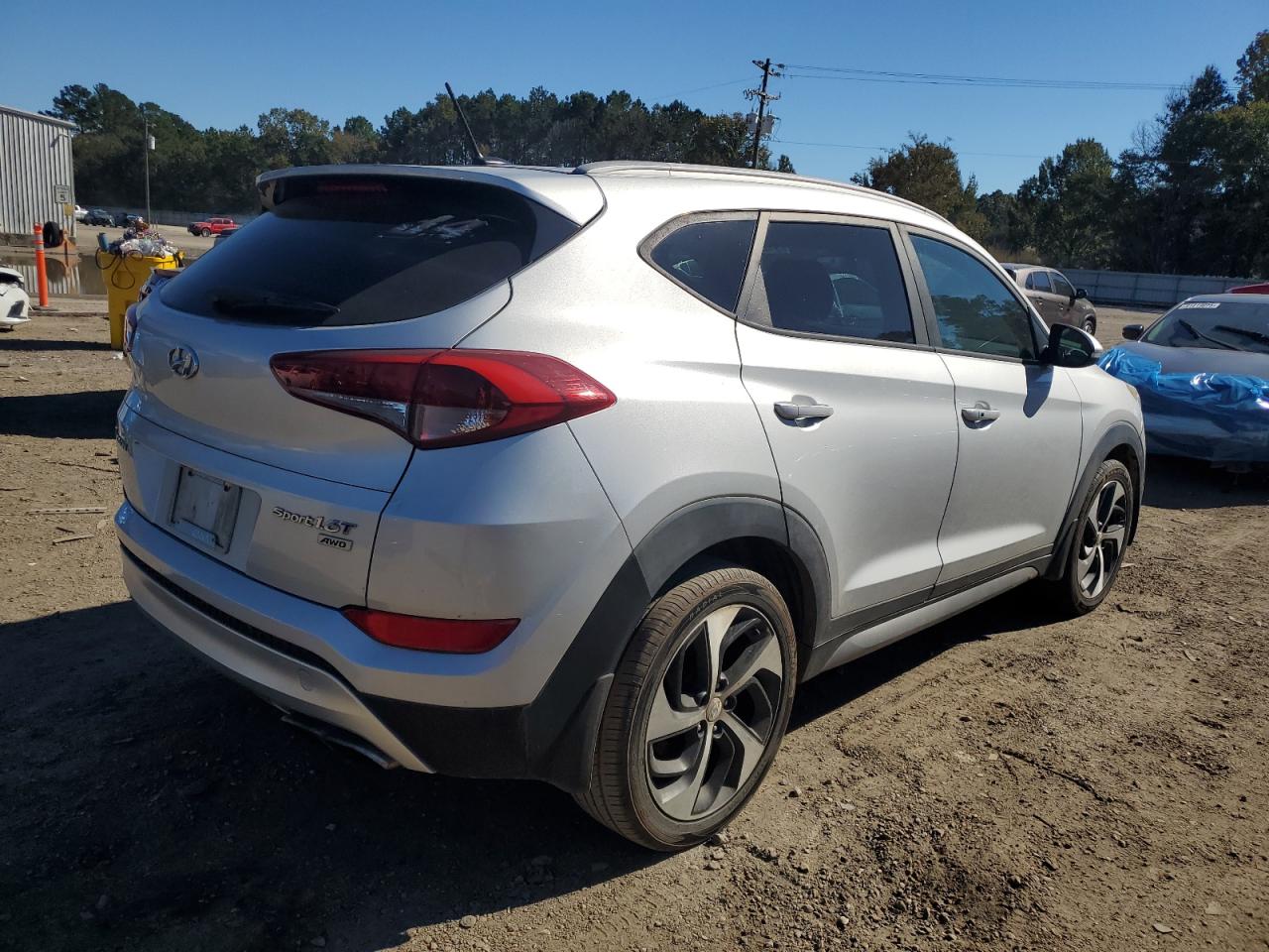 Lot #3316066301 2017 HYUNDAI TUCSON LIM