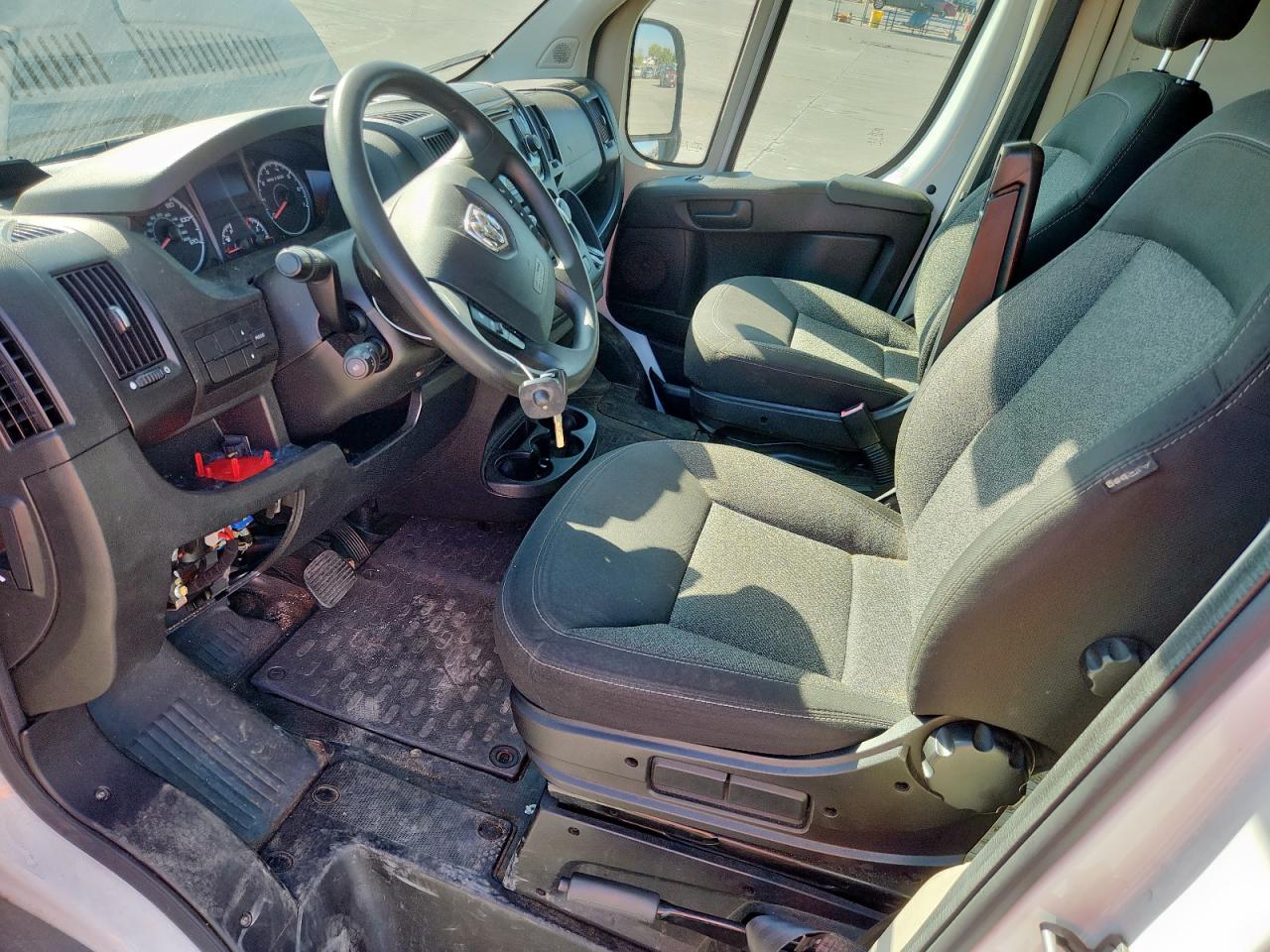 RAM PROMASTER 2500 HIGH