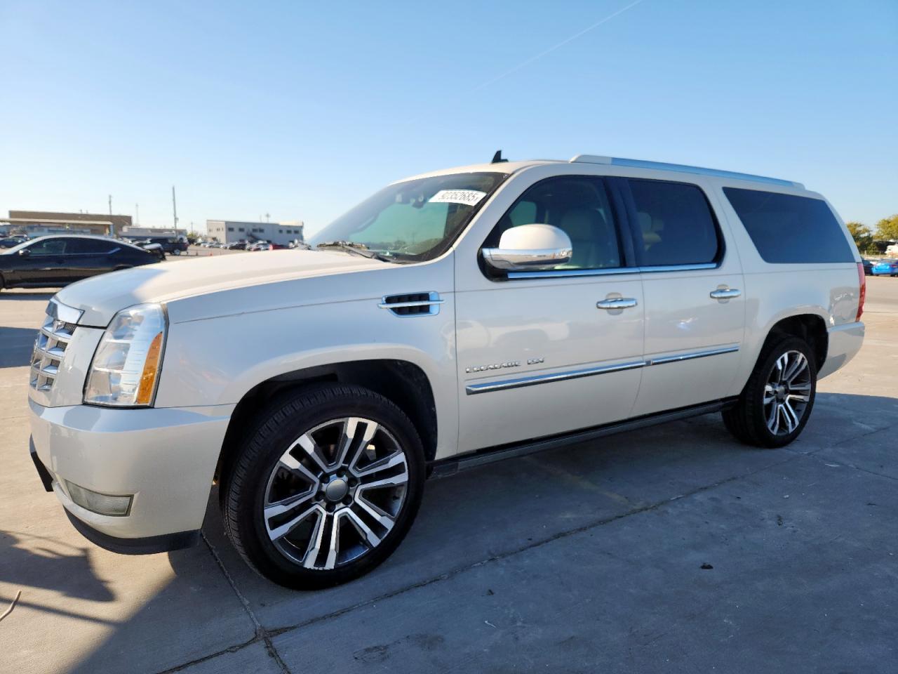 Lot #3286491154 2011 CADILLAC ESCALADE E