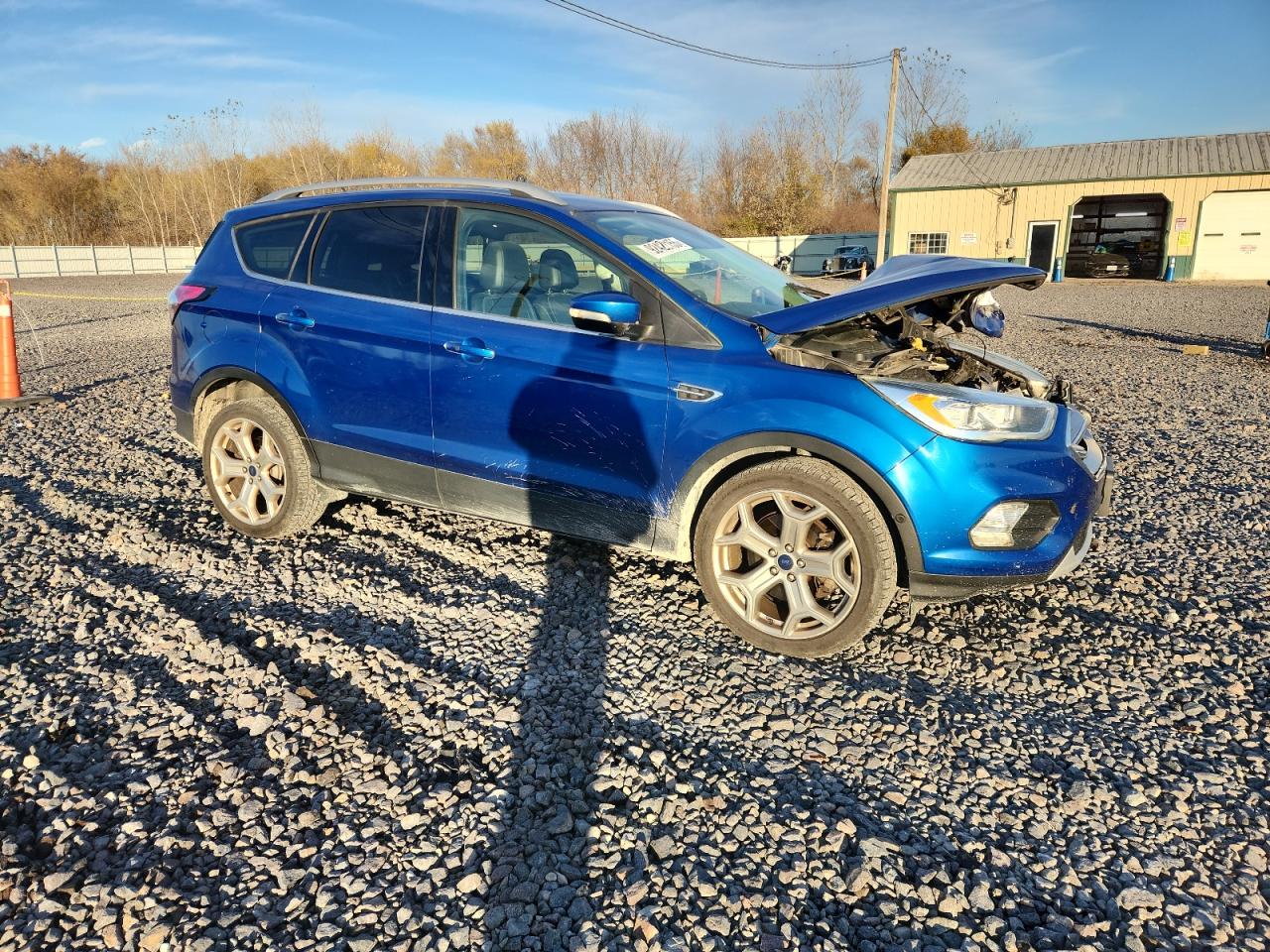 FORD ESCAPE TITANIUM