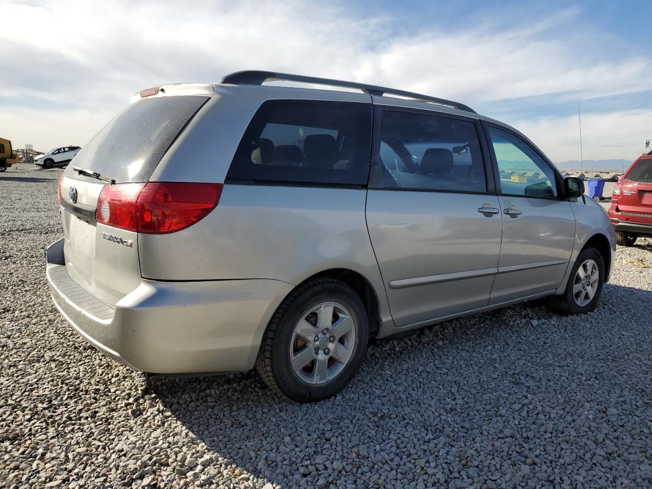 Lot #3304555435 2006 TOYOTA SIENNA