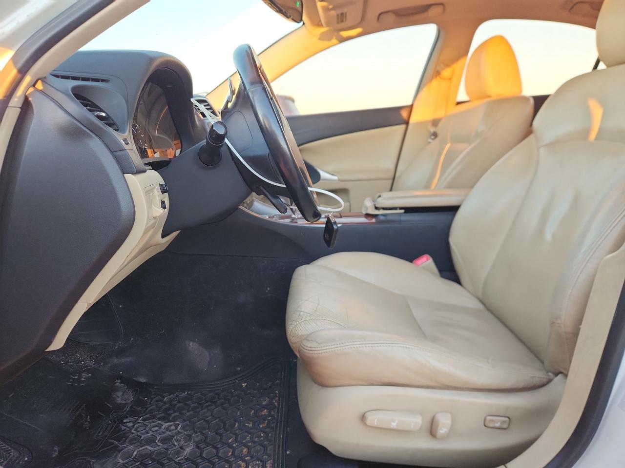 Lot #3280406362 2008 LEXUS IS 250