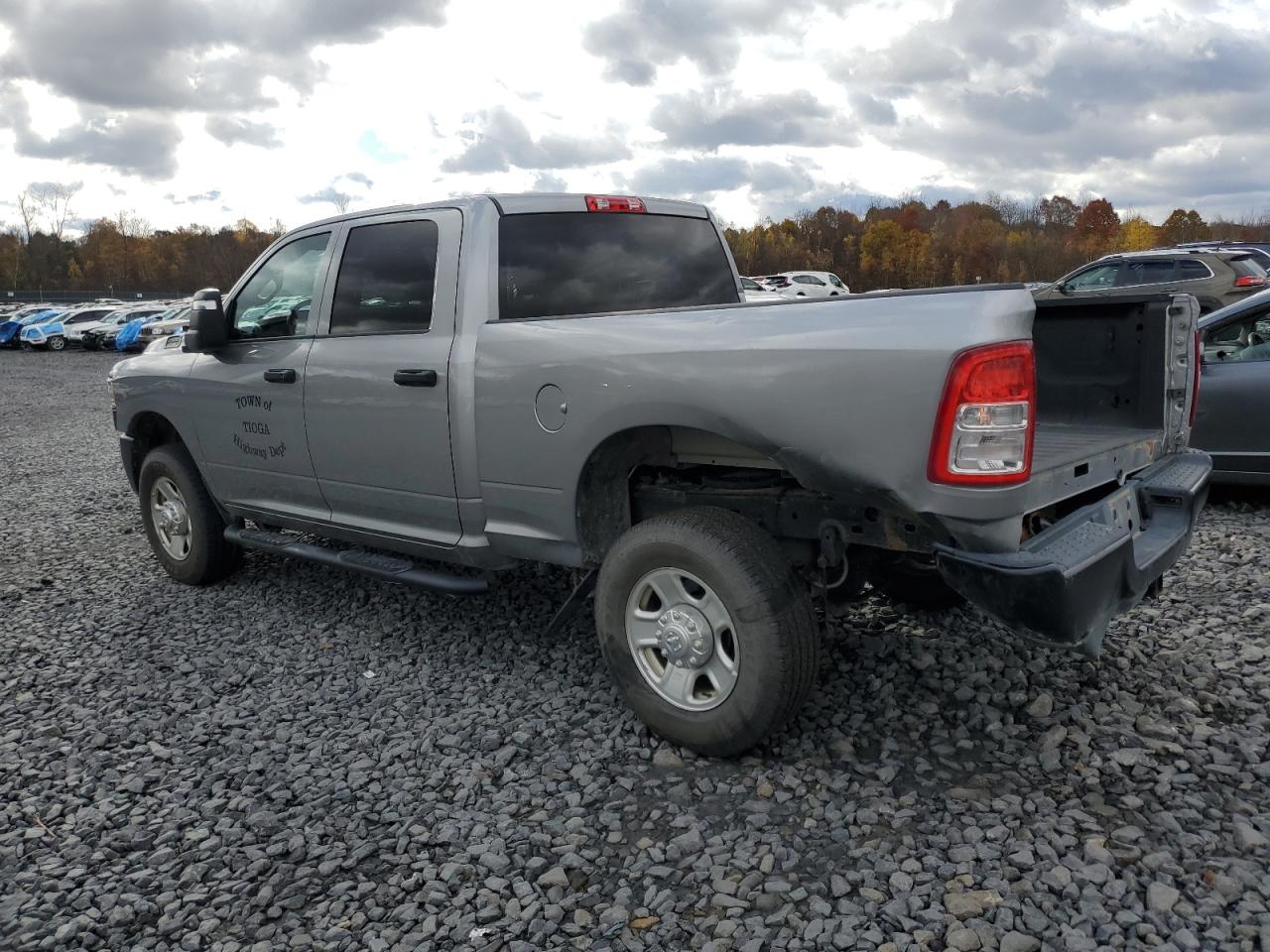 RAM 2500 TRADESMAN