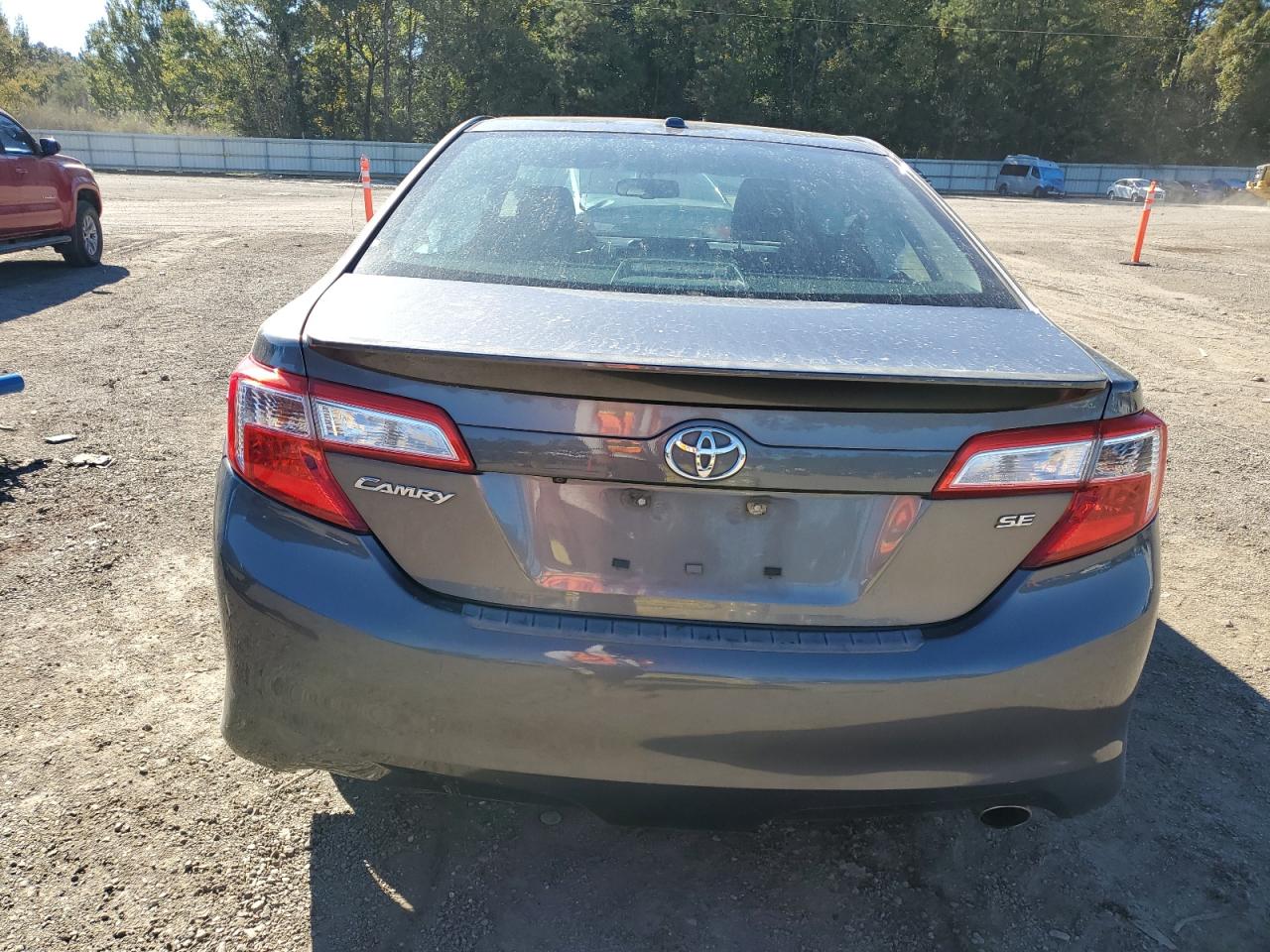 TOYOTA CAMRY L