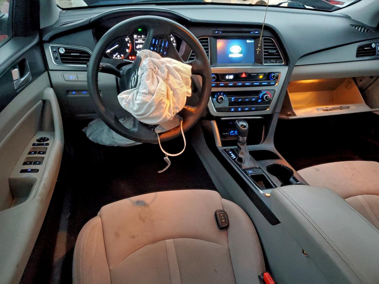 HYUNDAI SONATA SPORT