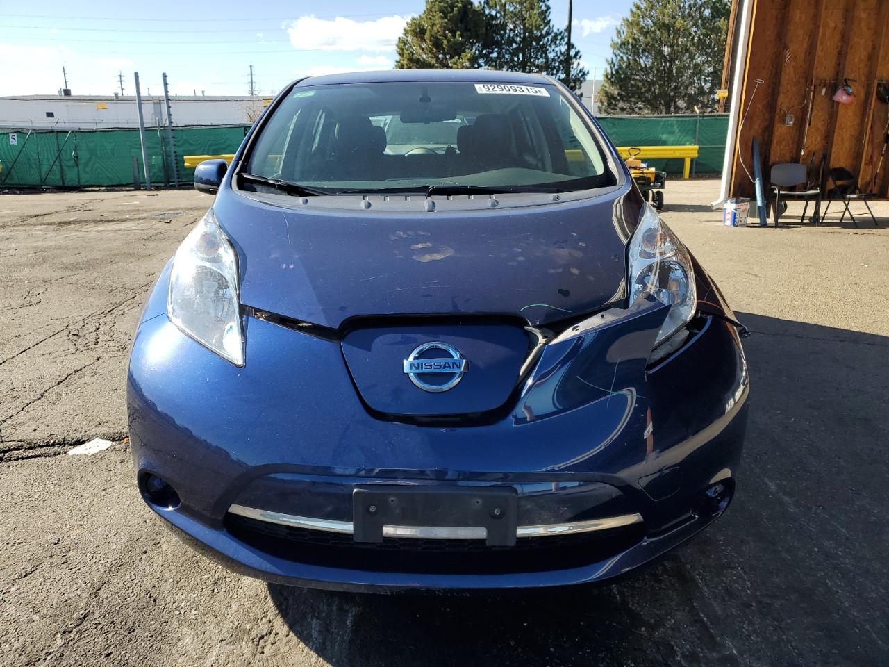 NISSAN LEAF SV