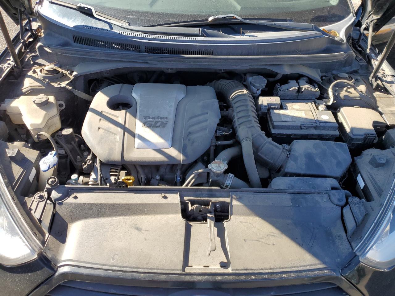 HYUNDAI VELOSTER TURBO